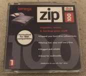 • ZIPDRIVE Iomega Zip Drive 100 Dyskietka Kartridż Kaseta Dysk 100 MB