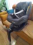 Maxi- Cosi Pearl Pro i-Size z bazą (6m-4lata)