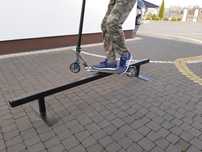 Poręcz, rurka skateboardowa do grindowania i slajdowania