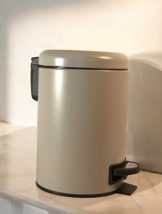 Kosz łazienkowy Wenko Leman Matt 3L beżowy