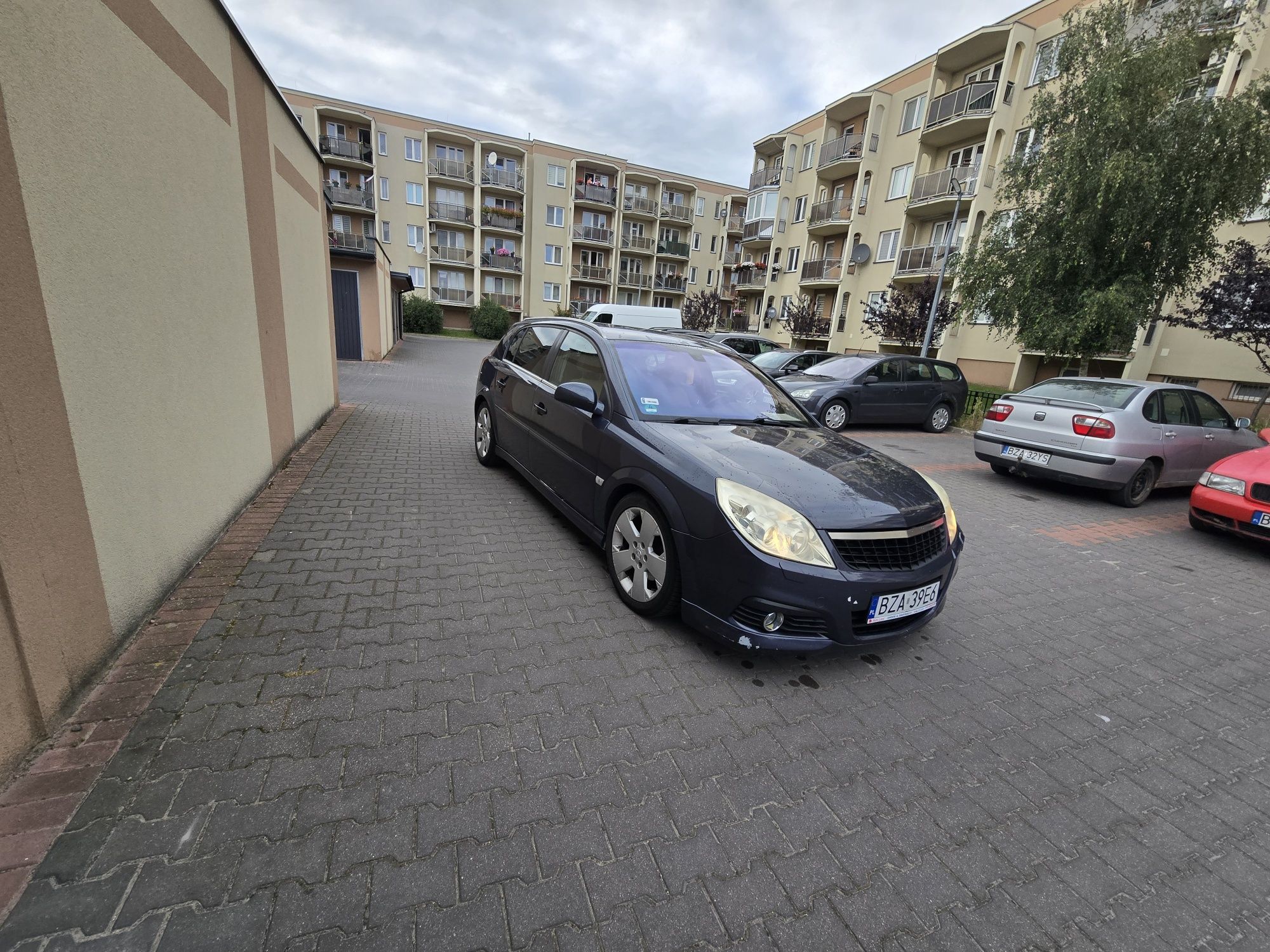 Opel Signum 1.9 CDTI 150KM kremowa skóra manual
