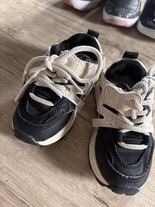 Кросівки дитячі осінні