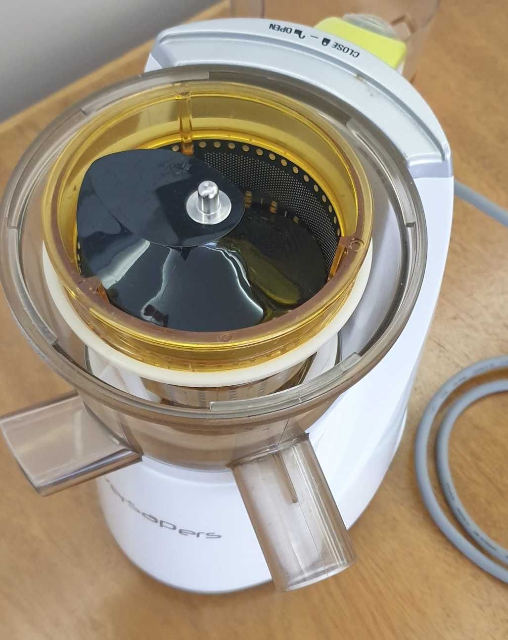Máquina Slow Juicer - Huron H100 (extrator a frio) - redução de preço