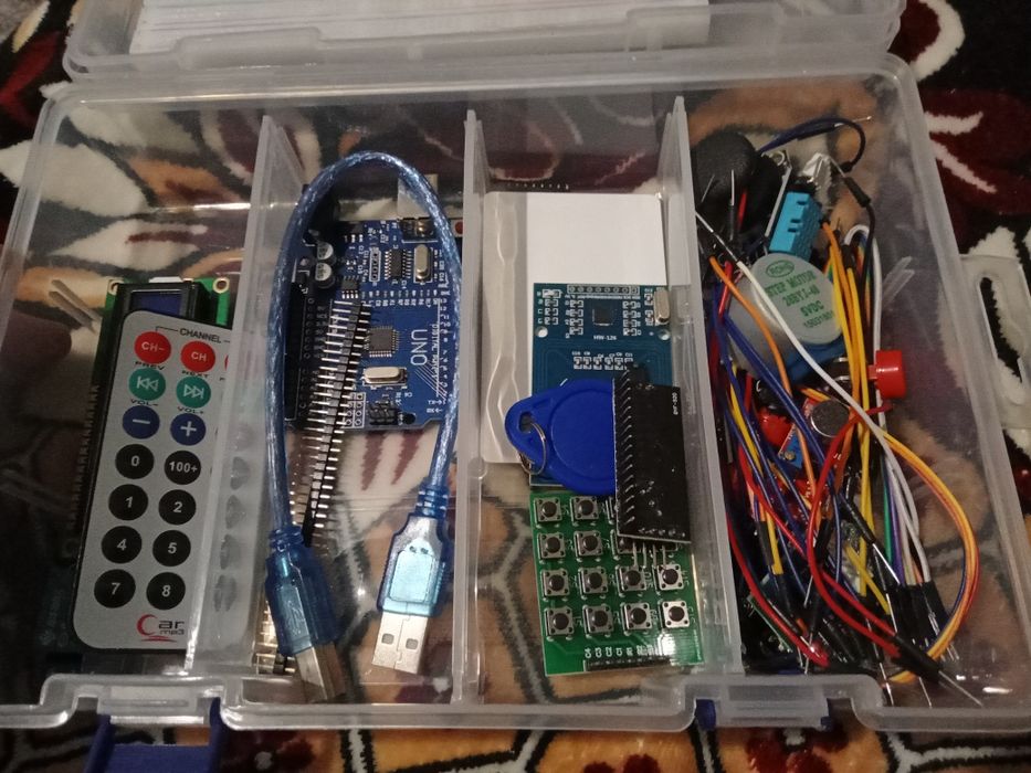 Навчальний набір електроніки Arduino Starter Kit Standard на базі Uno