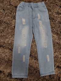 Легенькі джинси для хлопчика 120розмір