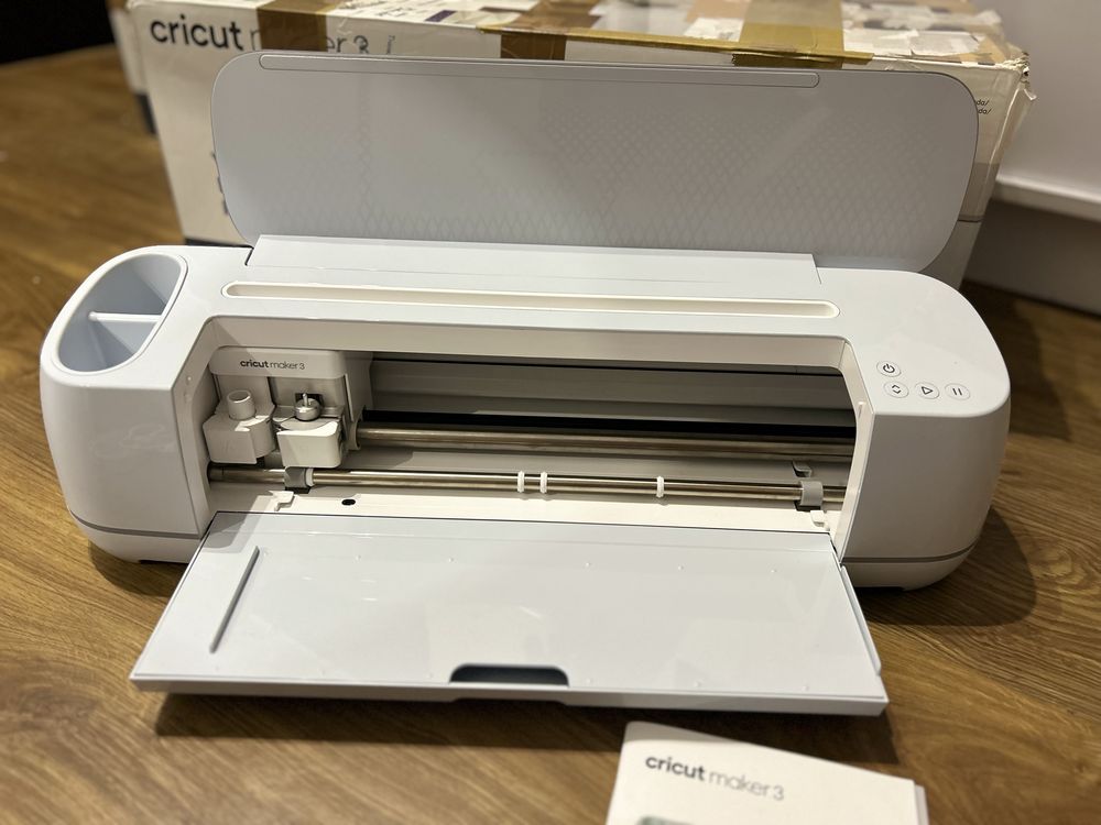 Ploter Cricut Maker 3 wycinarka