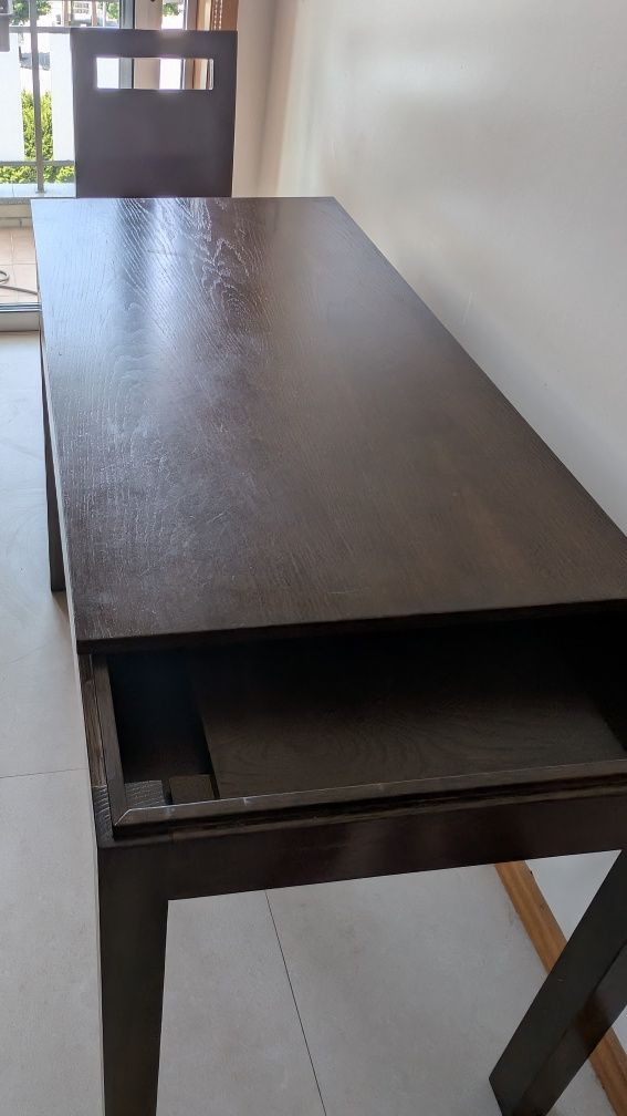 Mesa de Cozinha com Cadeiras