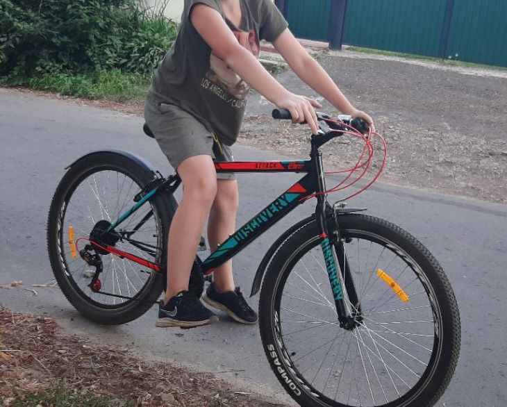Discovery Amulet 27.5 Black Red Blue рама 17"
Discovery Amulet 27.5 Bl