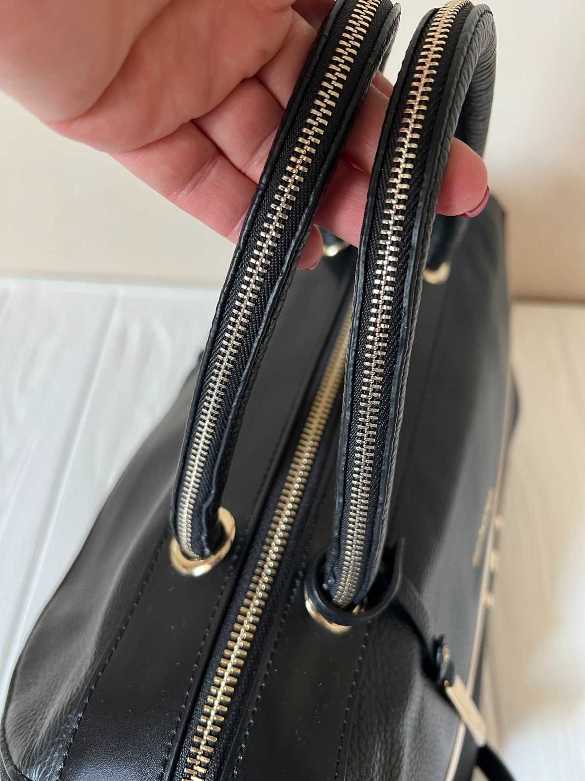 Женская черная удобная сумка cromia италия оригинал кожа средний разме