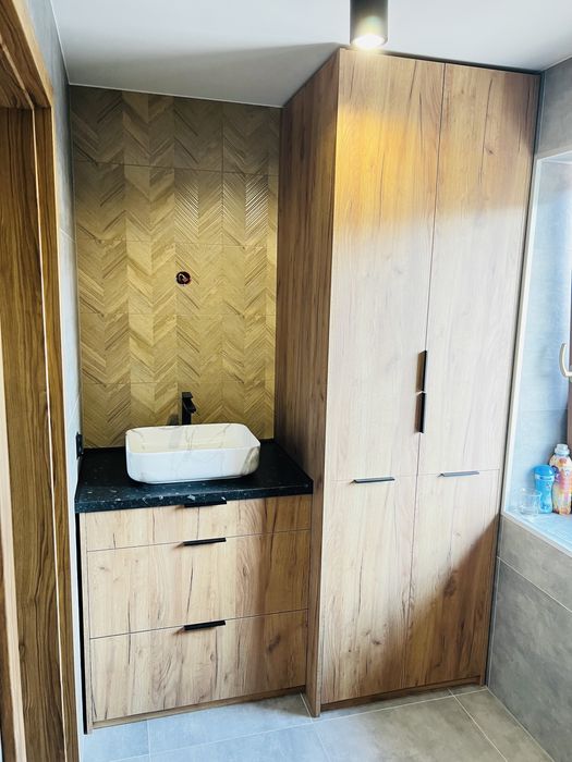 Meble na wymiar / Kuchnie / Szafy / Inne