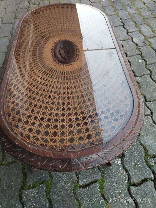 Mesa de centro 
1,00 metro por 0,51