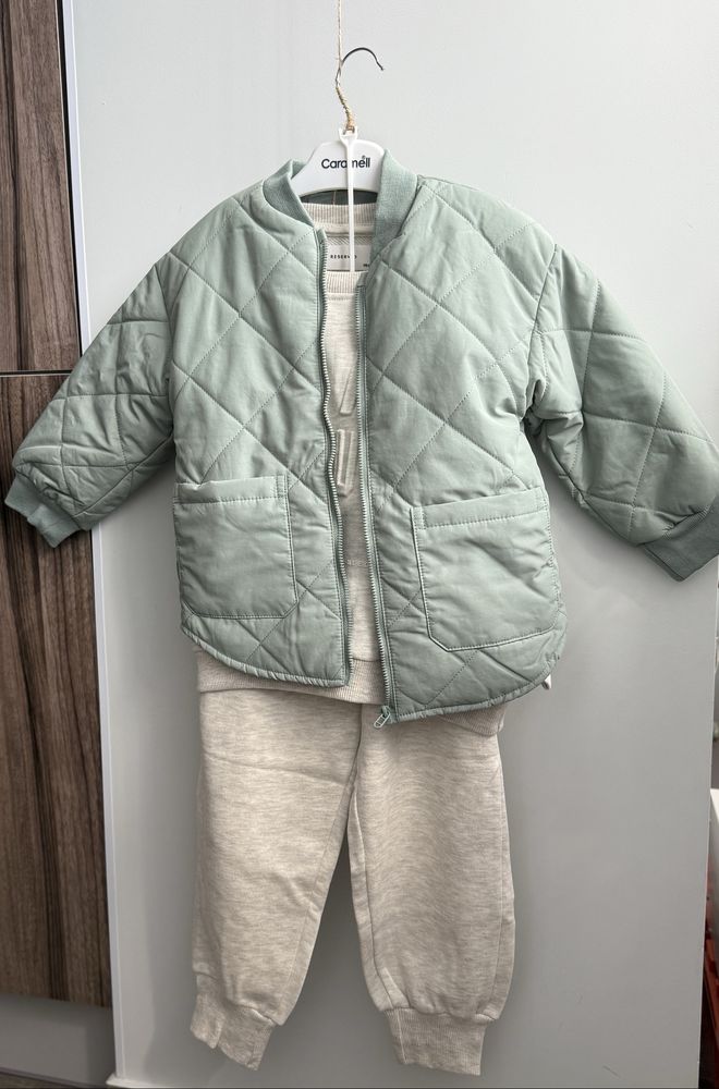 Куртки Zara, Reserved, 98, 104, костюми Reserved