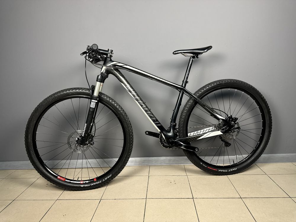 Велосипед Specialized StumpJumper Comp Carbon 29 M