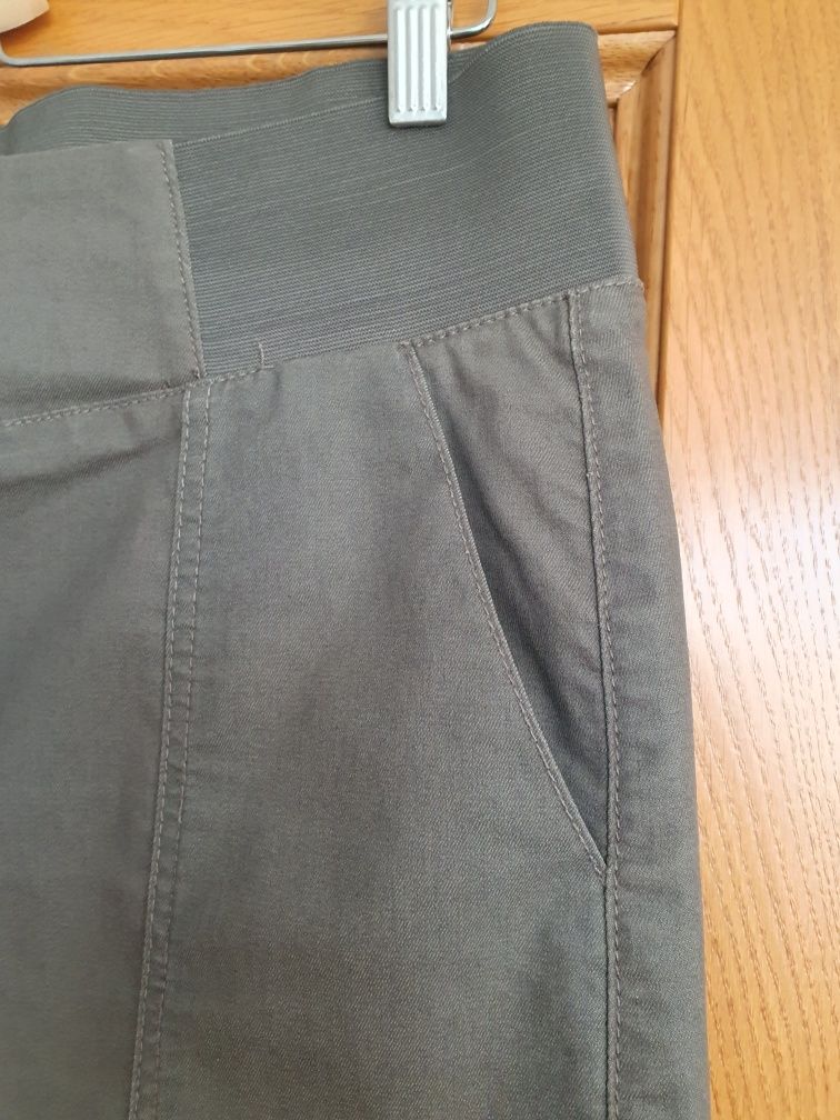 Spódnica khaki Soyaconcept rozmiar XL.