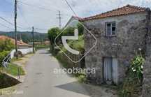 Propriedade com  casa para recuperar com projecto aprov. P. Coura - 40