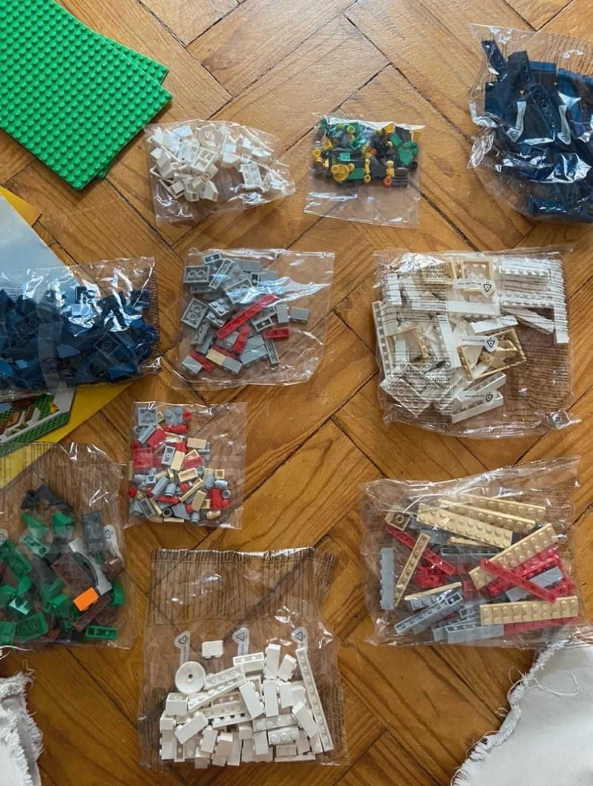 LEGO CREATOR  5891 Apple Tree House