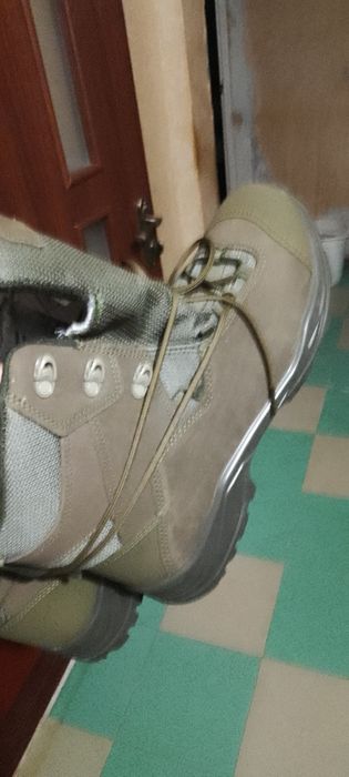 Продам нові військові черевики, розмір 46