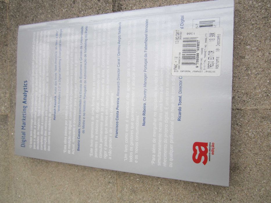 Livro Digital Marketing Analytics de André Zeferino