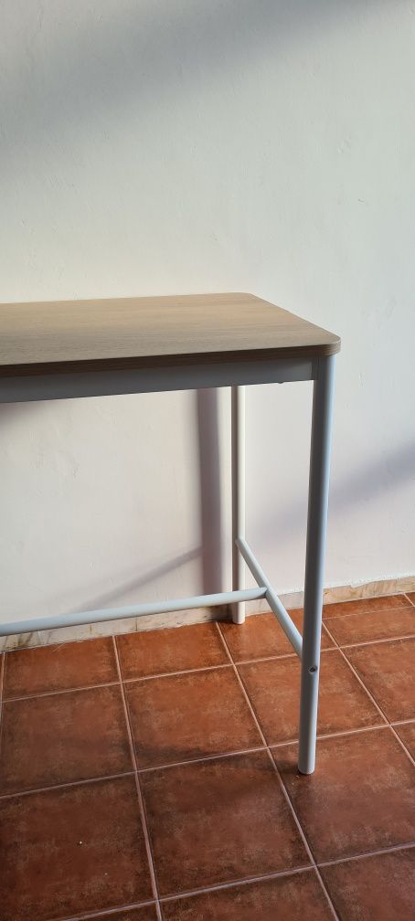 Mesa refeição, toucador, bar, reuniões