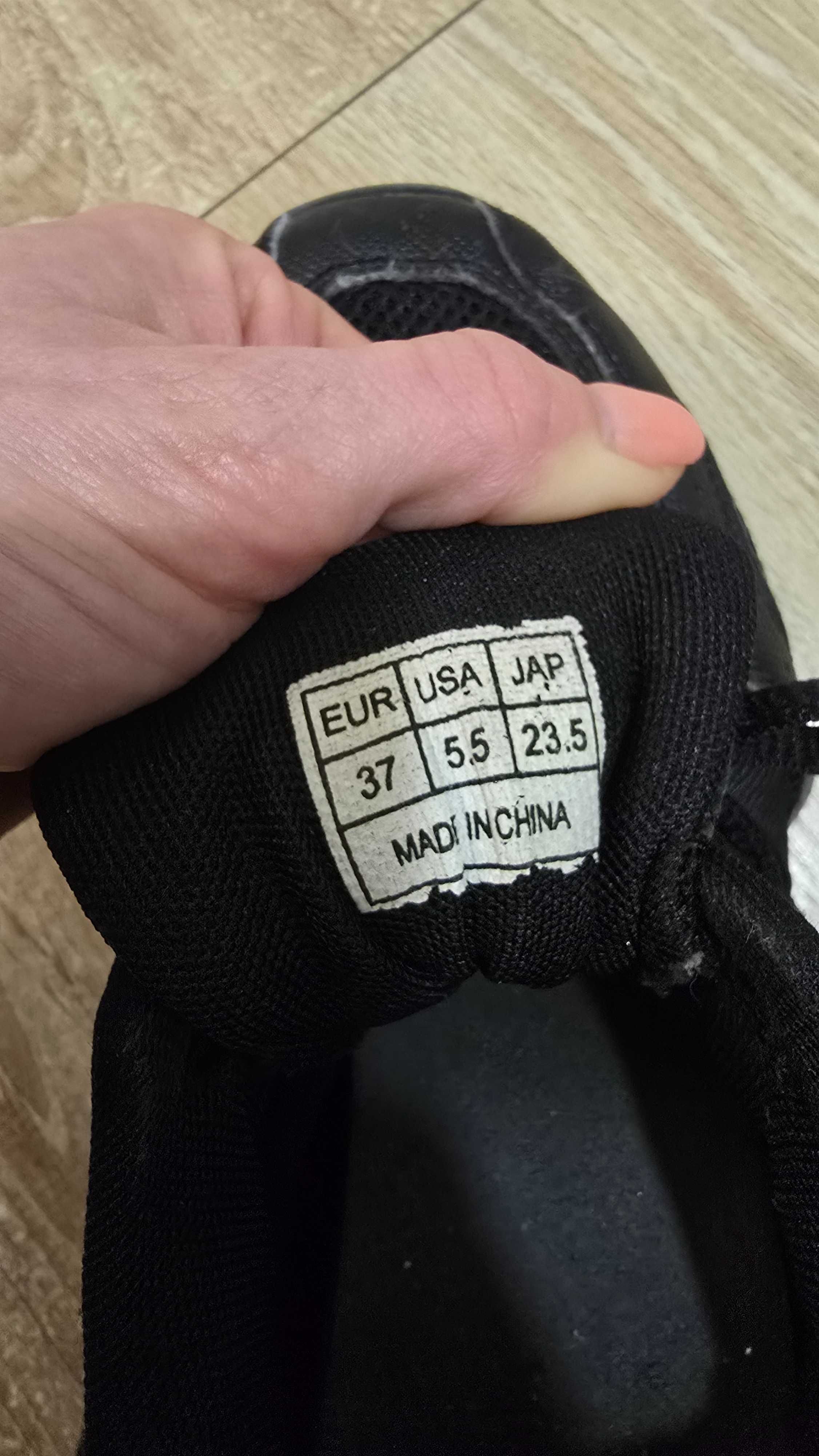 Buty do tańca, jazzówki 37