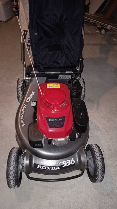Máquina Corta Relvas. Honda novo