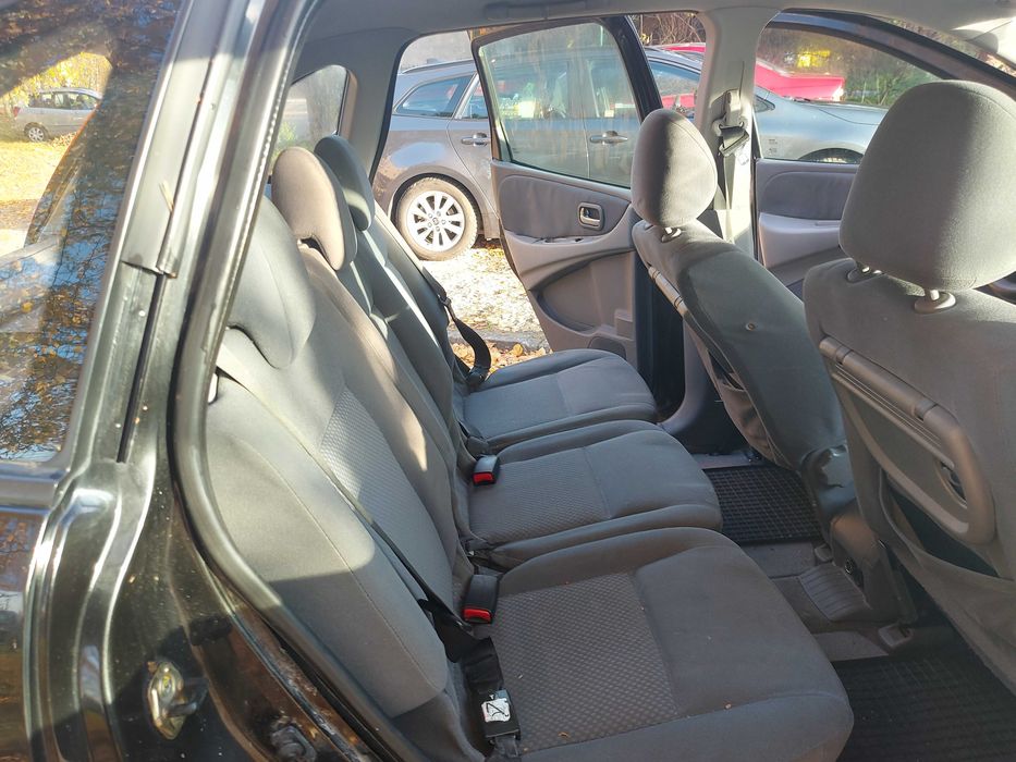 Sprzedam Rewelacyjne Auto Nissan Almera Tino 1,8 + LPG 2003 rok.