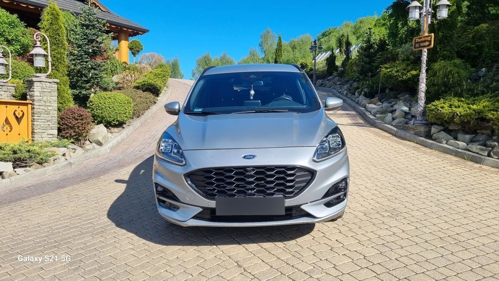 Ford Kuga Sprzedam Forda Kuga ST-LINE 2.0 Tdci o mocy 190KM automat naped 4x4