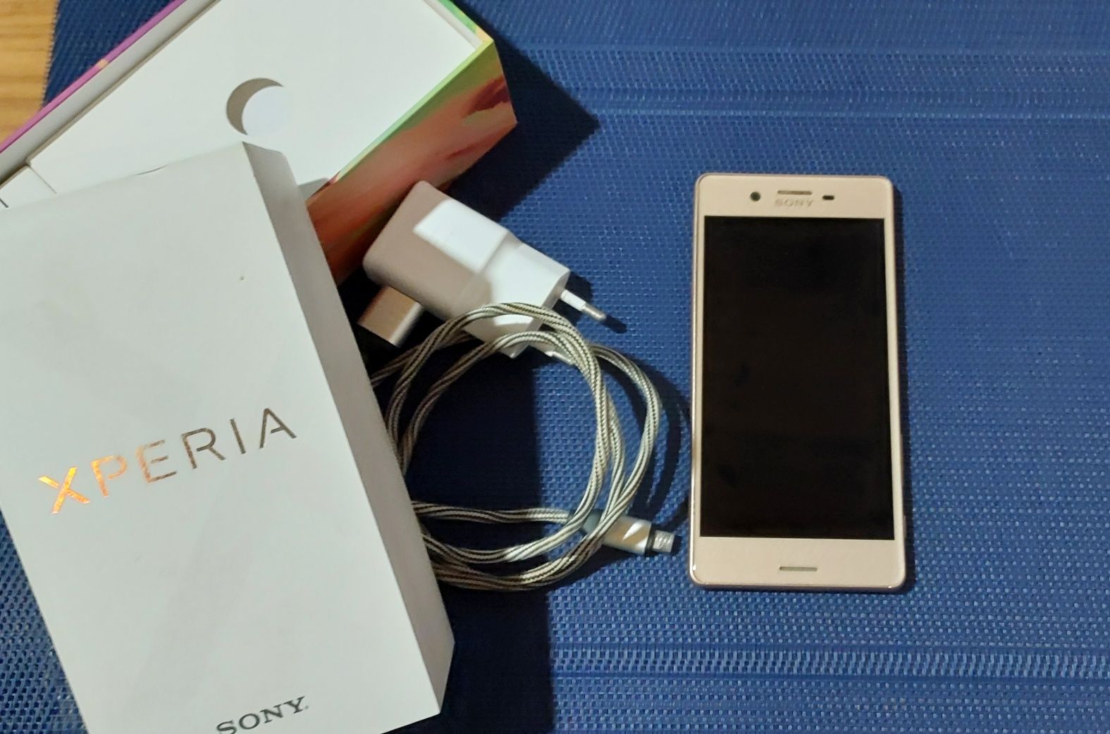 Sony Xperia X Dual F5122