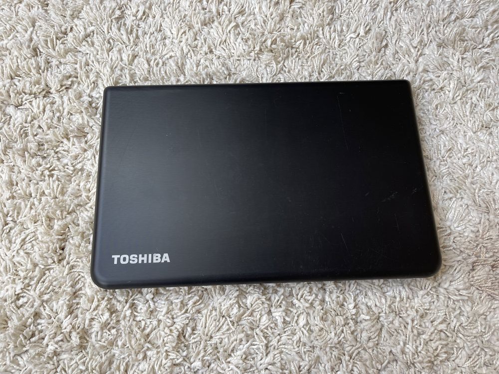 Toshiba Satellite C50 Intel Core i3