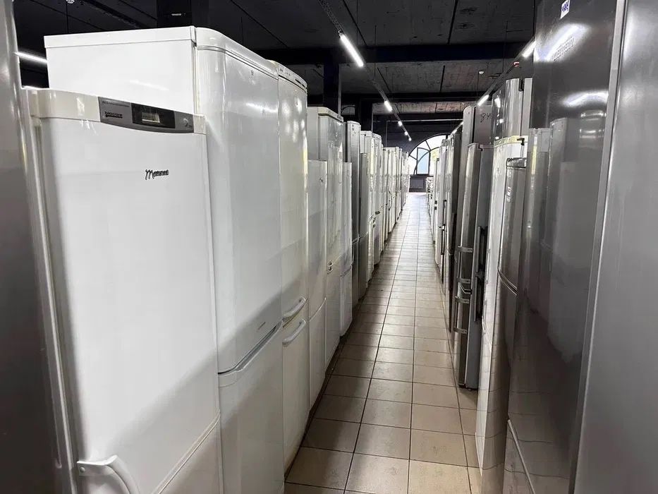 Холодильник Samsung RB38C676ES9, No Frost, Digital Inverter
