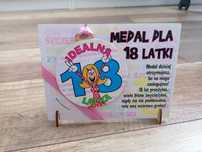 Prezent medal na 18 urodziny