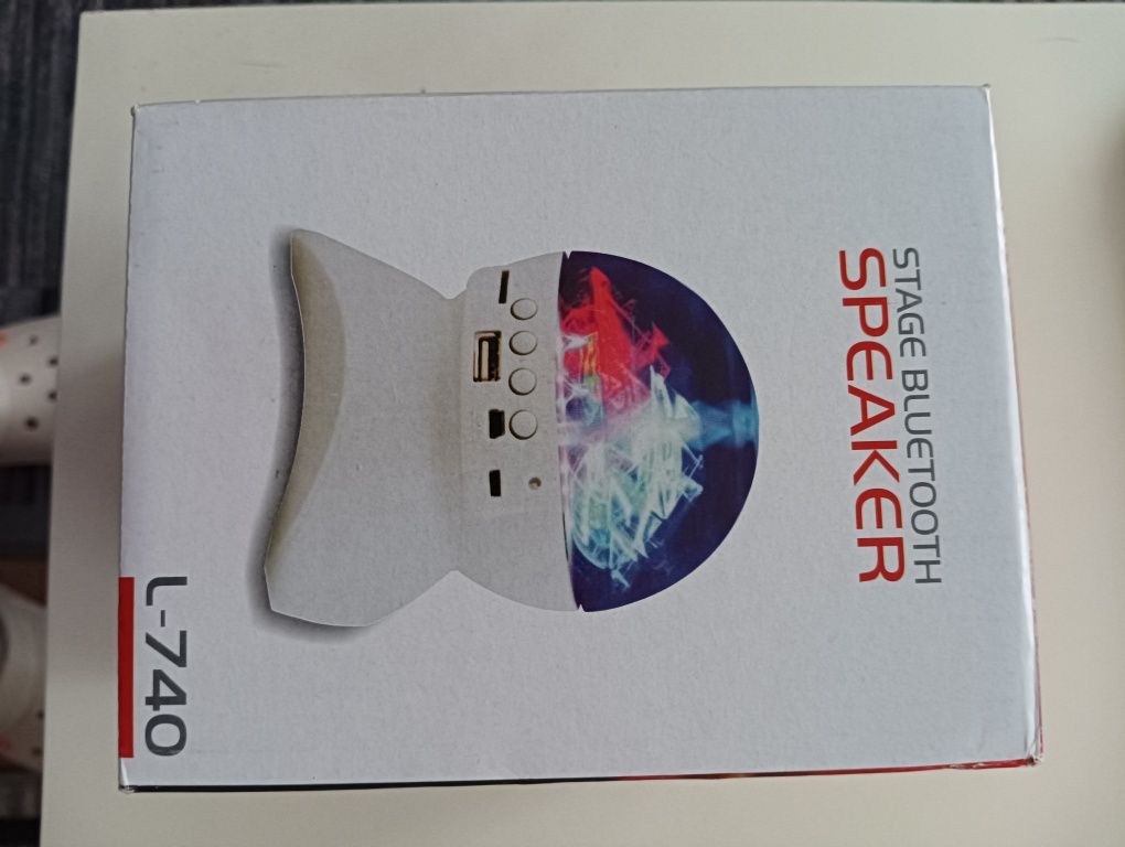 Stage Bluetooth SPEAKER.