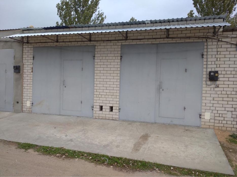 Здаю подвійний гараж