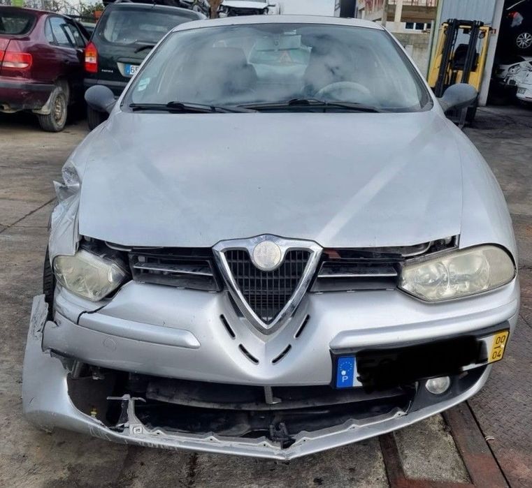 ALFA ROMEO 156 2.4 JTD de 2000 disponível para peças