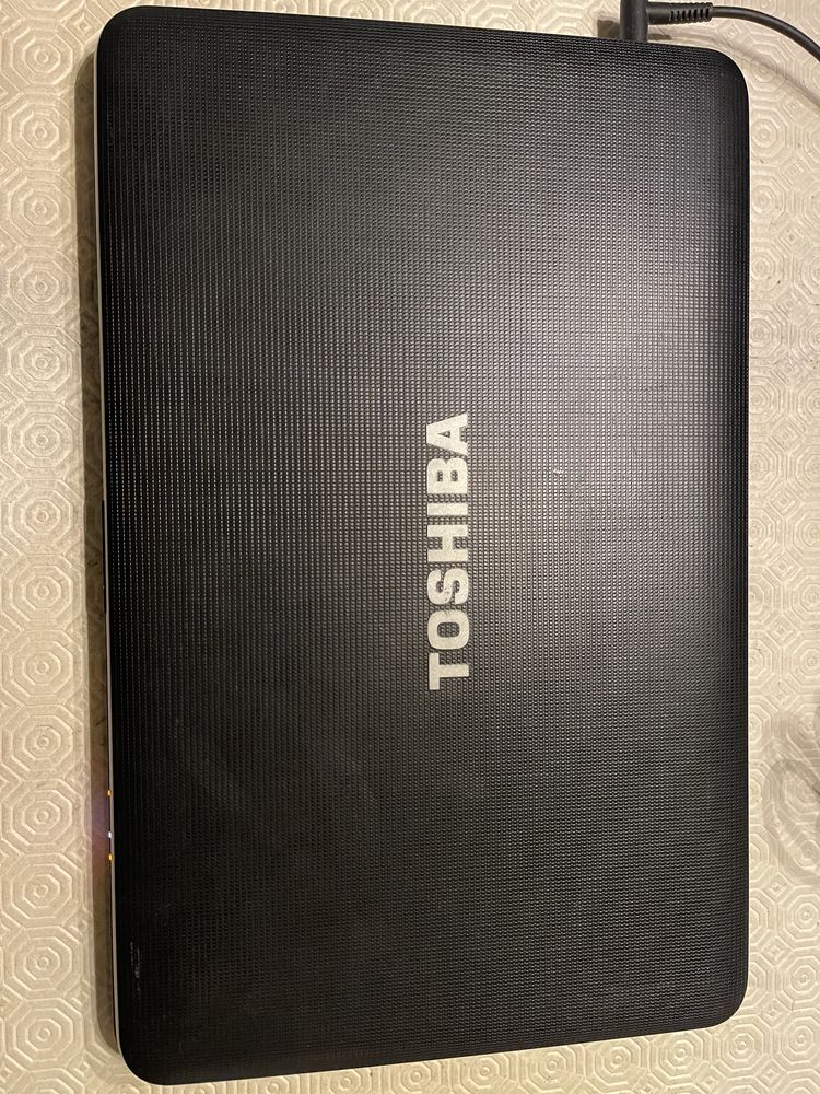 Portatil Toshiba Satellite Pro C850-1C3