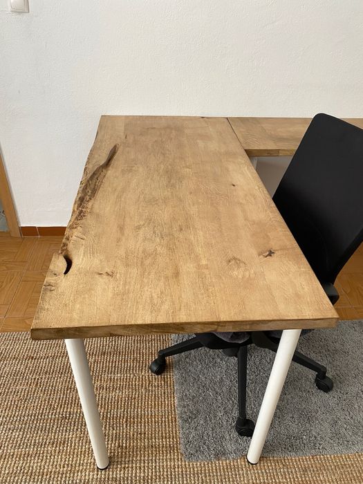 Secretária / Mesa de Escritório em Madeira Maciça – Personalizada