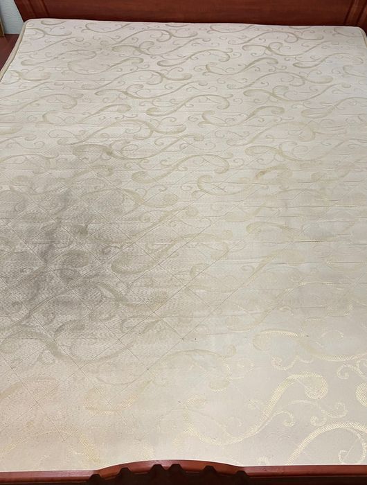 Продам каркасний матрац