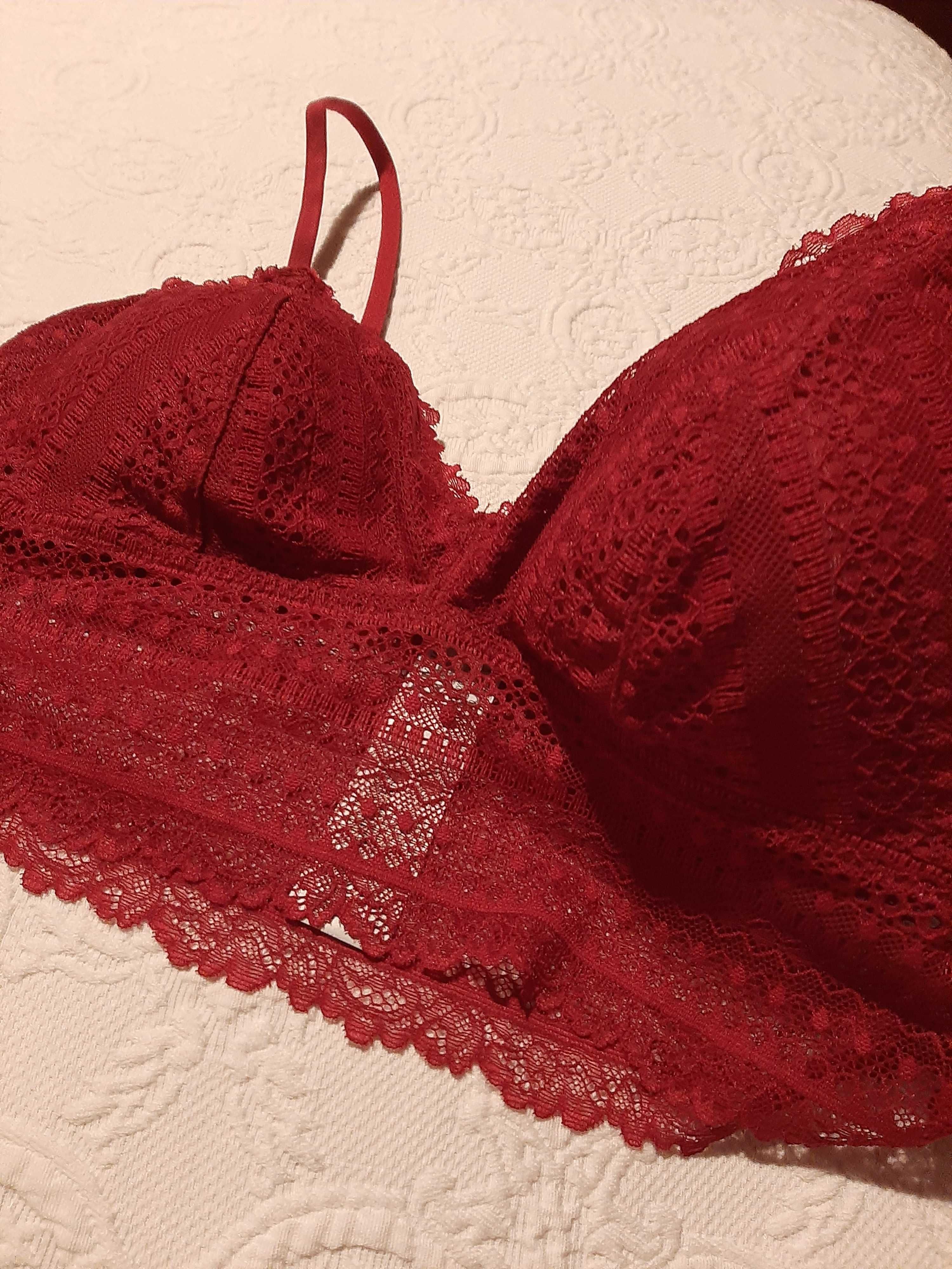 Lingerie vermelha oysho