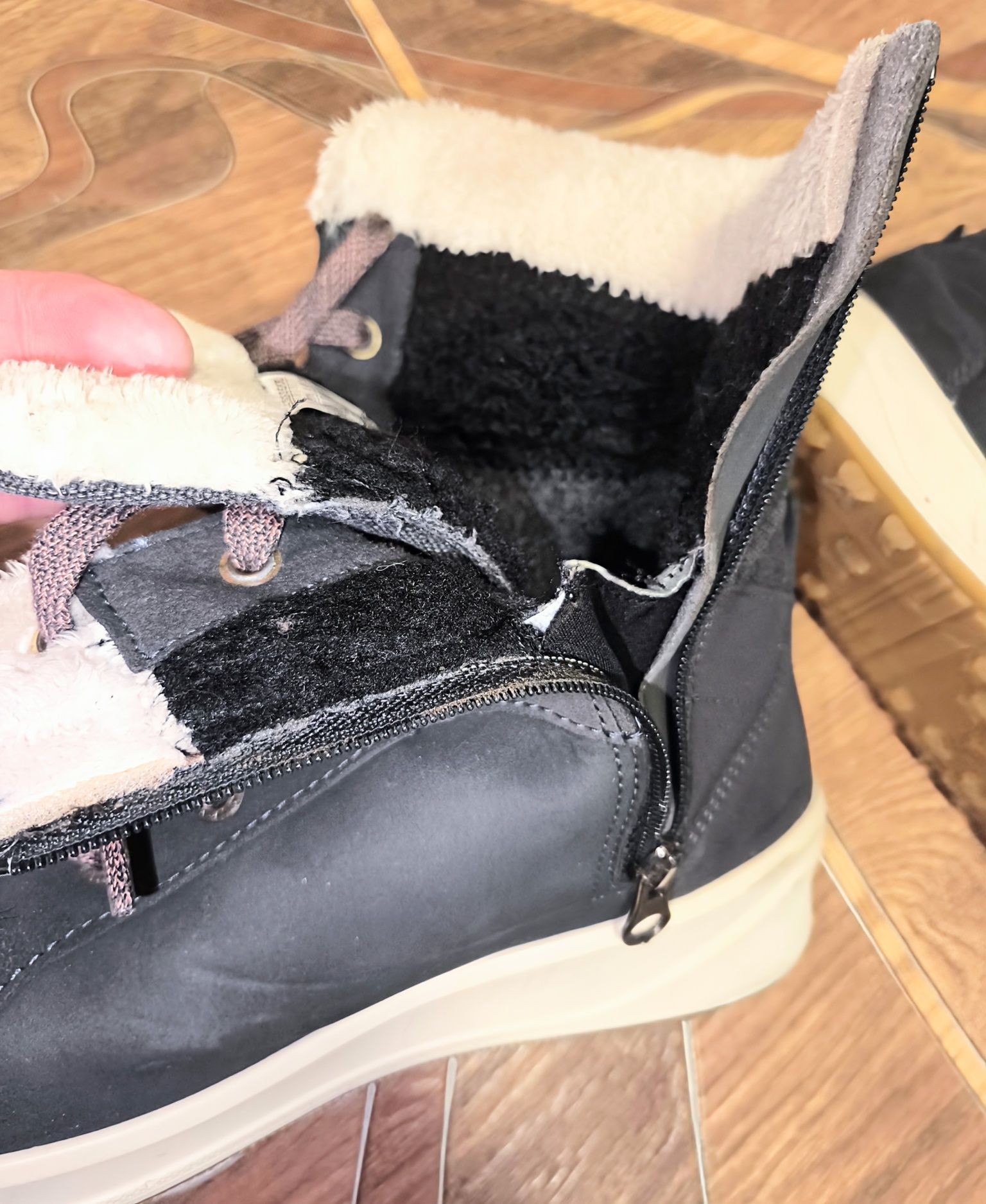 Ботинки зимние Lowa Fiss gore tex mid ws, кожа,мембрана,полиуретан39р.