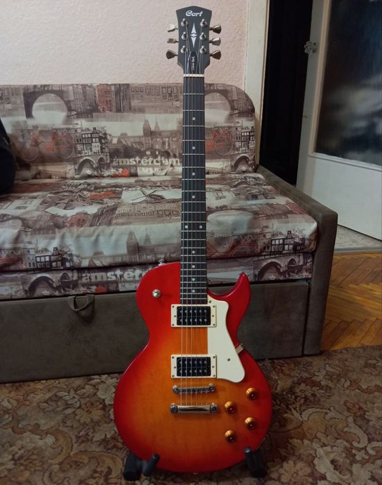 электрогитара Cort cr100