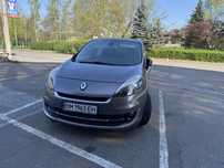 Продам Renault Scenic 2013