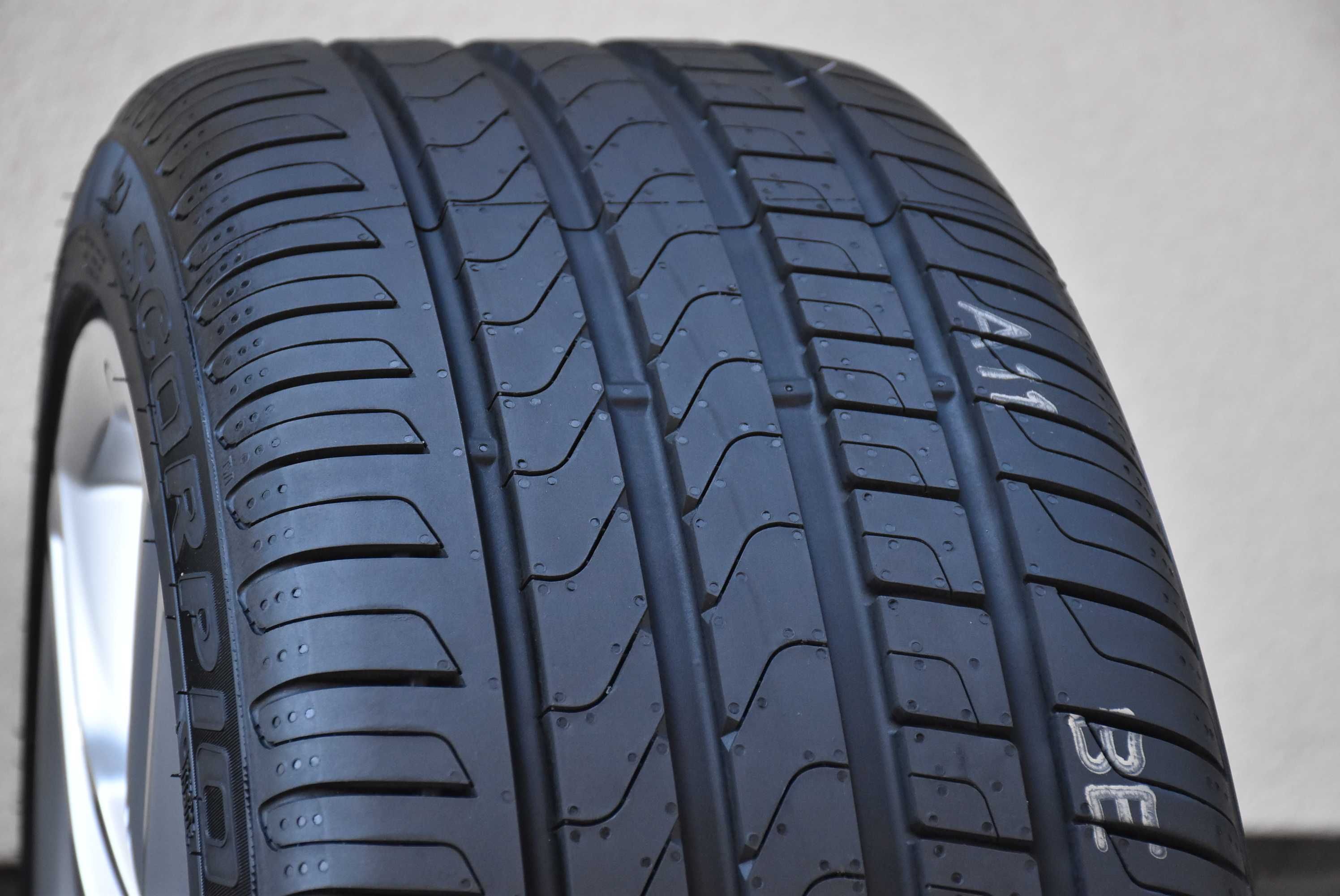 Nowe Pirelli 
Scorpion XL FR ELT MO
235/55R19 105H dot2023