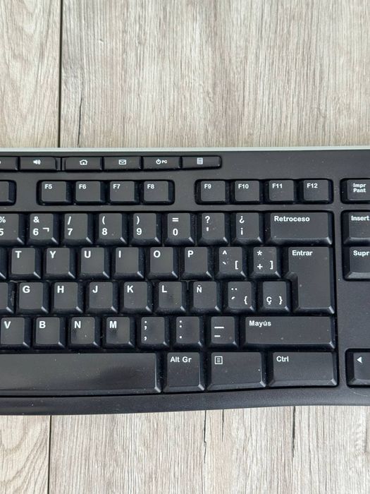 Бездротова клавіатура Logitech K270 (‎‎920-003746)