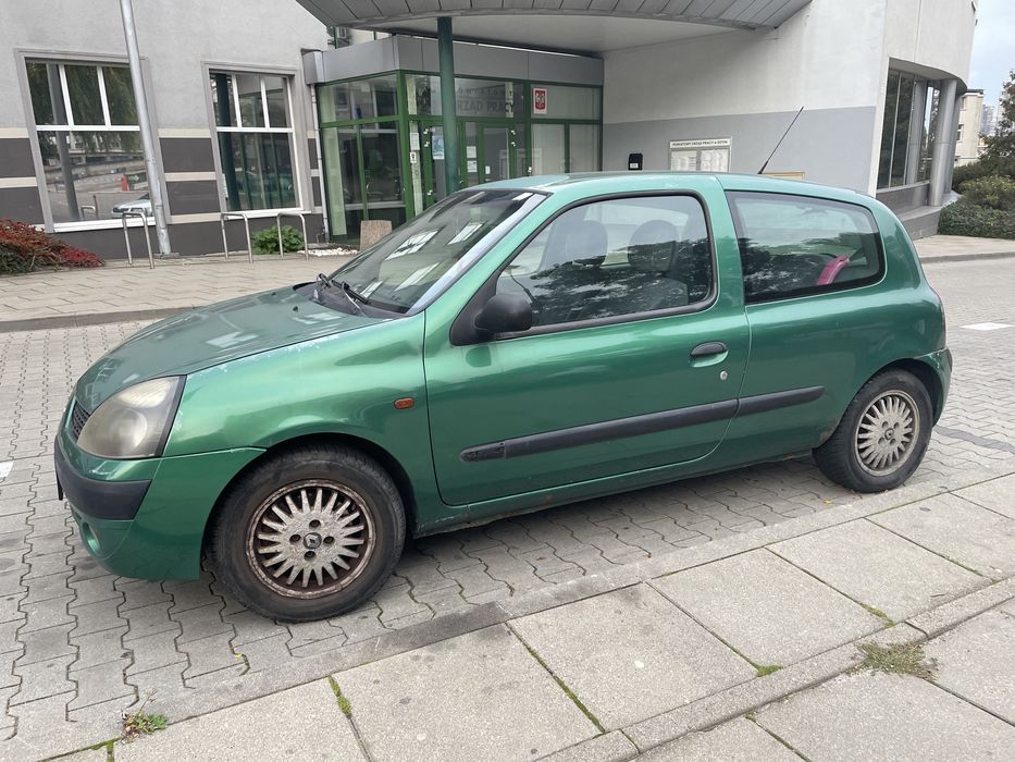 Renault Clio II, 2001r