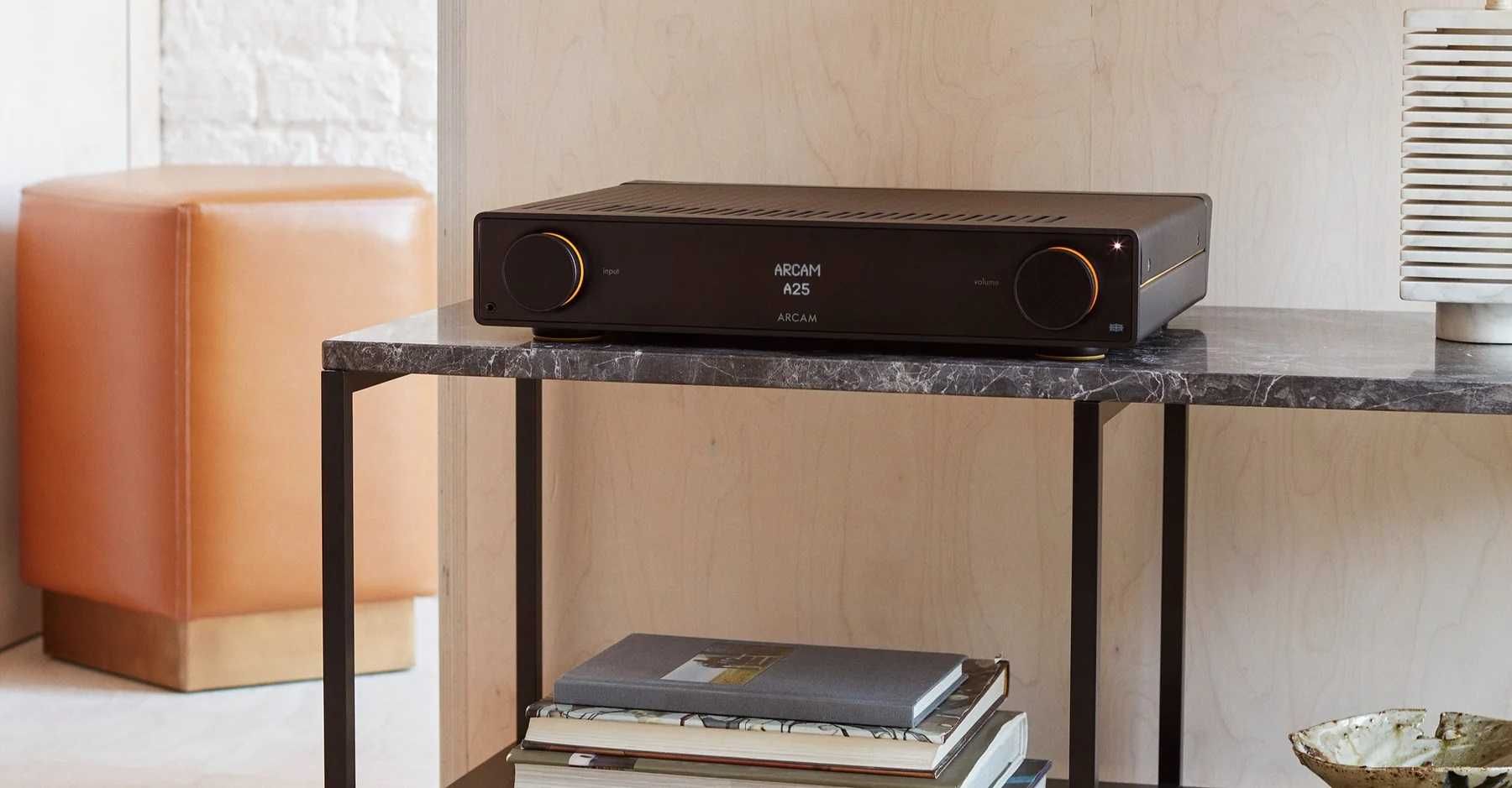 Arcam Radia A25 Wzmacniacz + Arcam Radia ST5 Odtwarzacz Sieciowy