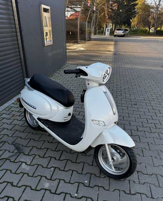 Електроскутер DME3000-A