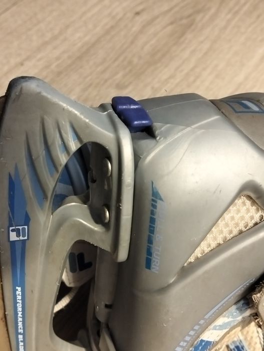 Dziecięce łyżwy FILA regulowane rozm. 29-32 EUR