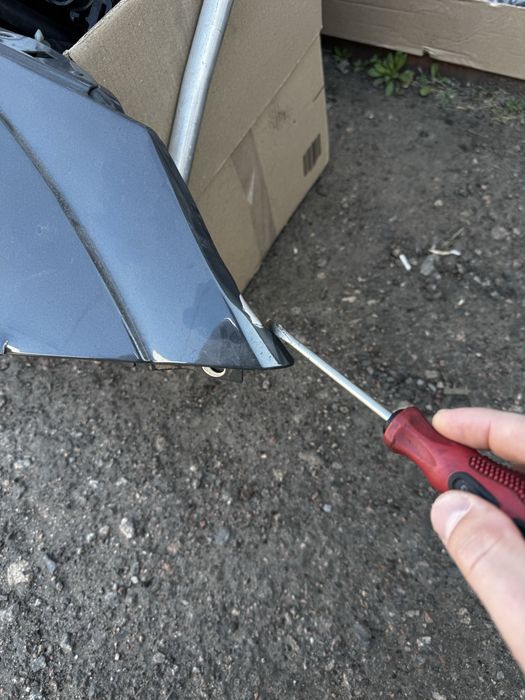 Крило переднє праве AUDI TT MK3 (2014 і вище)