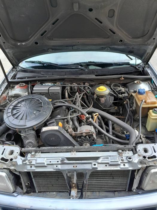 Продам ауді 80 В4