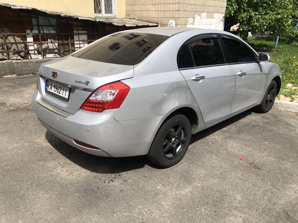 Geely emgrand ec7 2013